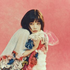 チッチ新作にAile The Shota、川辺素、内澤崇仁、yonkeyら参加　「あの娘はエイリアン」カバーも収録