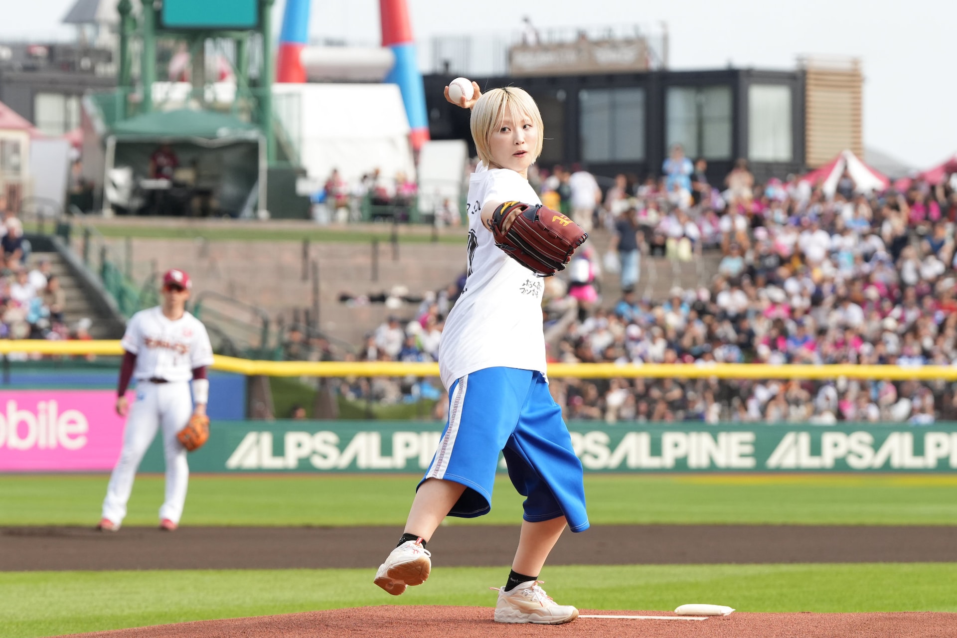 ヤバイTシャツ屋さん、今年もスペイン村ライブ大成功「俺たちが三重に