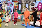 「火曜は全力！華大さんと千鳥くん」収録の様子。©フジテレビ