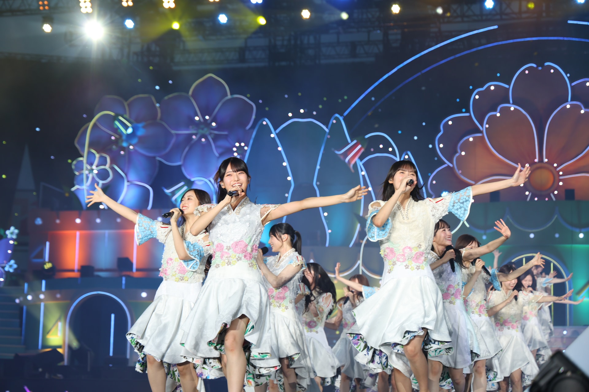 乃木坂46が新体制で臨んだ真夏の全国ツアー、11回目の“聖地”神宮で