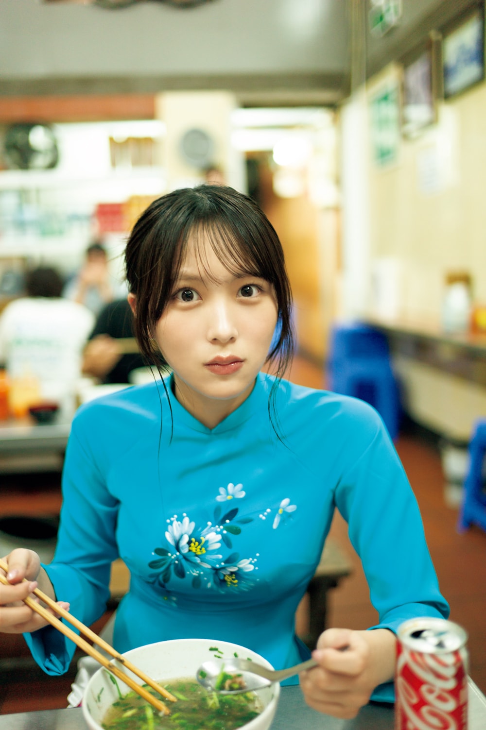 ≒JOY逢田珠里依写真集、ベトナム楽しんだ様子がわかる封入特典絵柄
