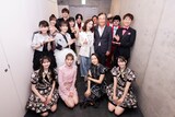 「ピンク・レディー デビュー50周年 トリビュートプロジェクト Legend, Now and Forever」バックステージの様子。（撮影：田中聖太郎）