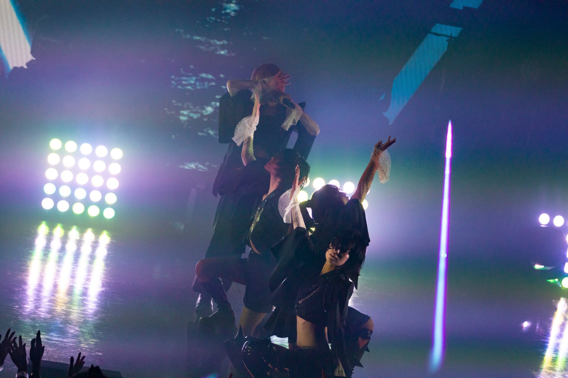 ExWHYZが解散、ラストライブ「光」全30曲で見せた4人の集大成 - 音楽