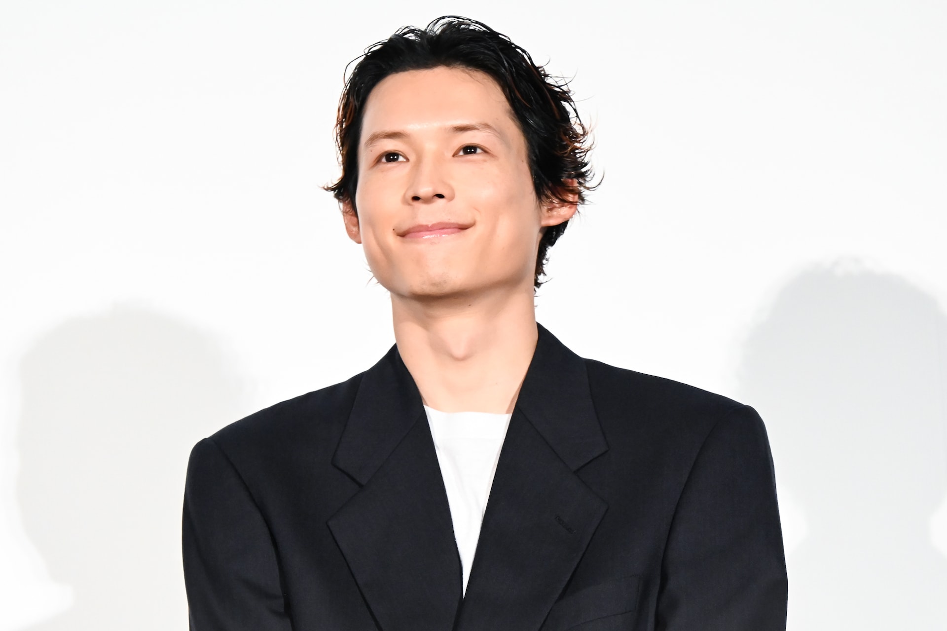 松本隆とKinKi Kidsが明かす「硝子の少年」誕生秘話「松本隆 50年