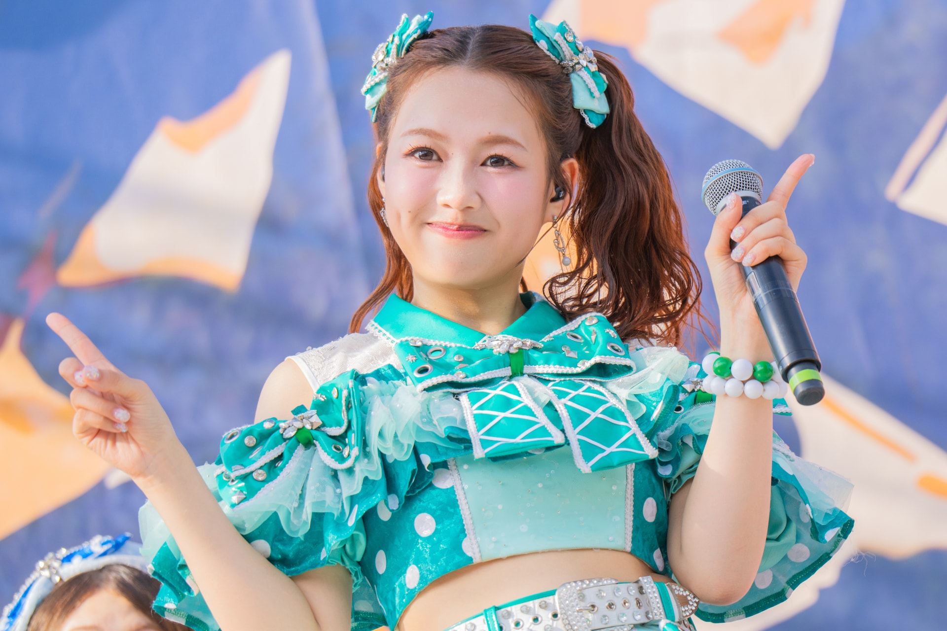 華原朋美、デビュー20周年ツアーで全国16会場回る - 音楽ナタリー