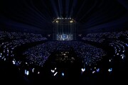 「After the Rain 10th Anniversary Tour ～ 春夏秋冬 ～」神戸ワールド記念ホール公演の様子。