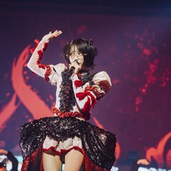 anoがホールツアー追加公演で新曲初披露、1年前の言葉「これからの僕は絶対大丈夫」を証明した夜