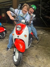 近藤真彦「マッチでーす」と民家突撃、出川哲朗の充電旅に初登場