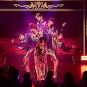 Lienelが新感覚の“ロマンティック”見せるツアー開幕、新曲「愛のダバダ」も初披露