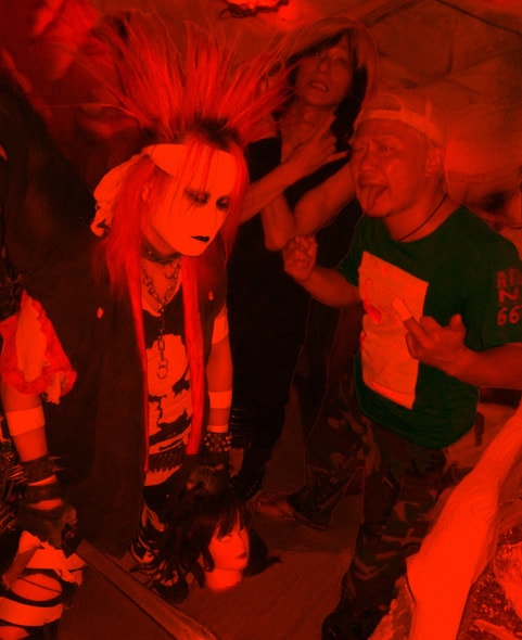 激レア！石野卓球プレイ！Hotzenplotz - Bye Bye Berlin 恐悪狂人團は44周年！記念アルバムに“超強力助っ人”戸川純、石野卓球