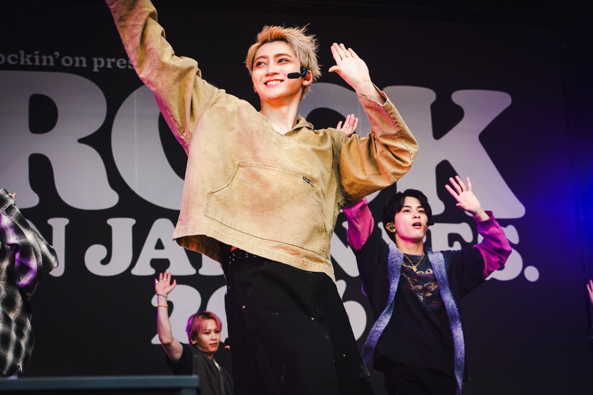 Sadie結成10周年ベスト「DECADE」、FC限定盤は60曲入り - 音楽ナタリー