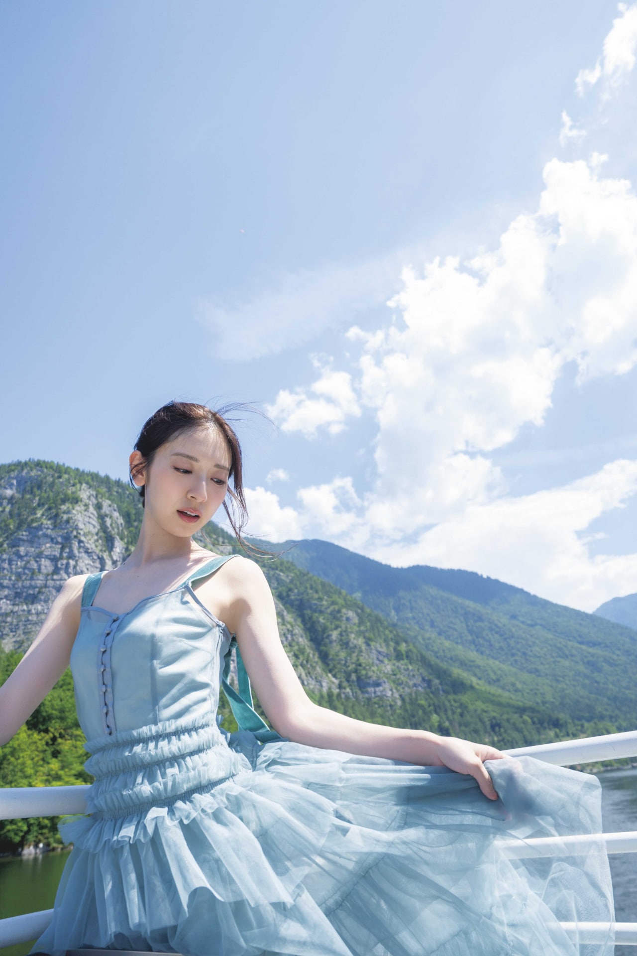 じゃがたら江戸アケミとは何者だったのか？生い立ち迫る書籍とライブ
