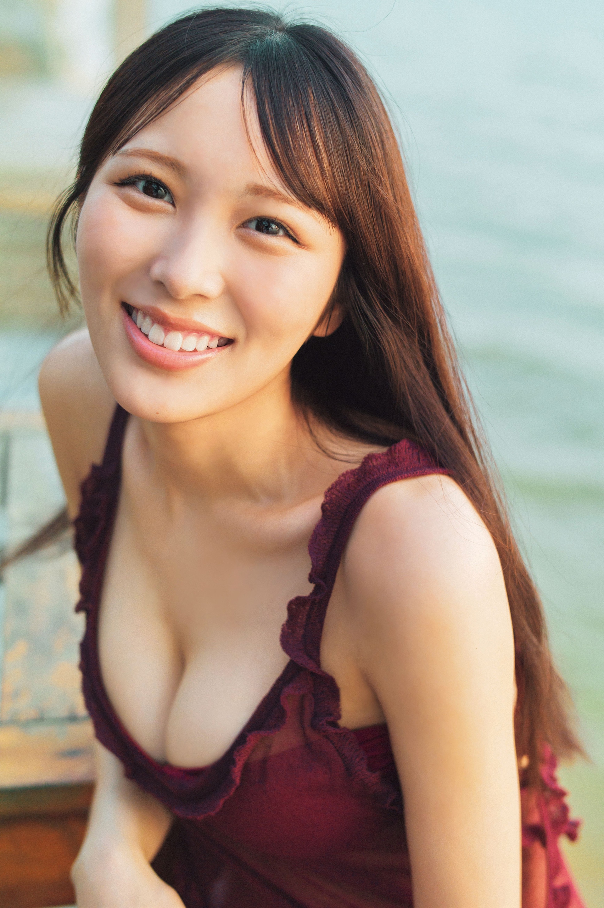 逢田珠里依（≒JOY）1st写真集「夏はジュリイ」掲載カット ©集英社／細