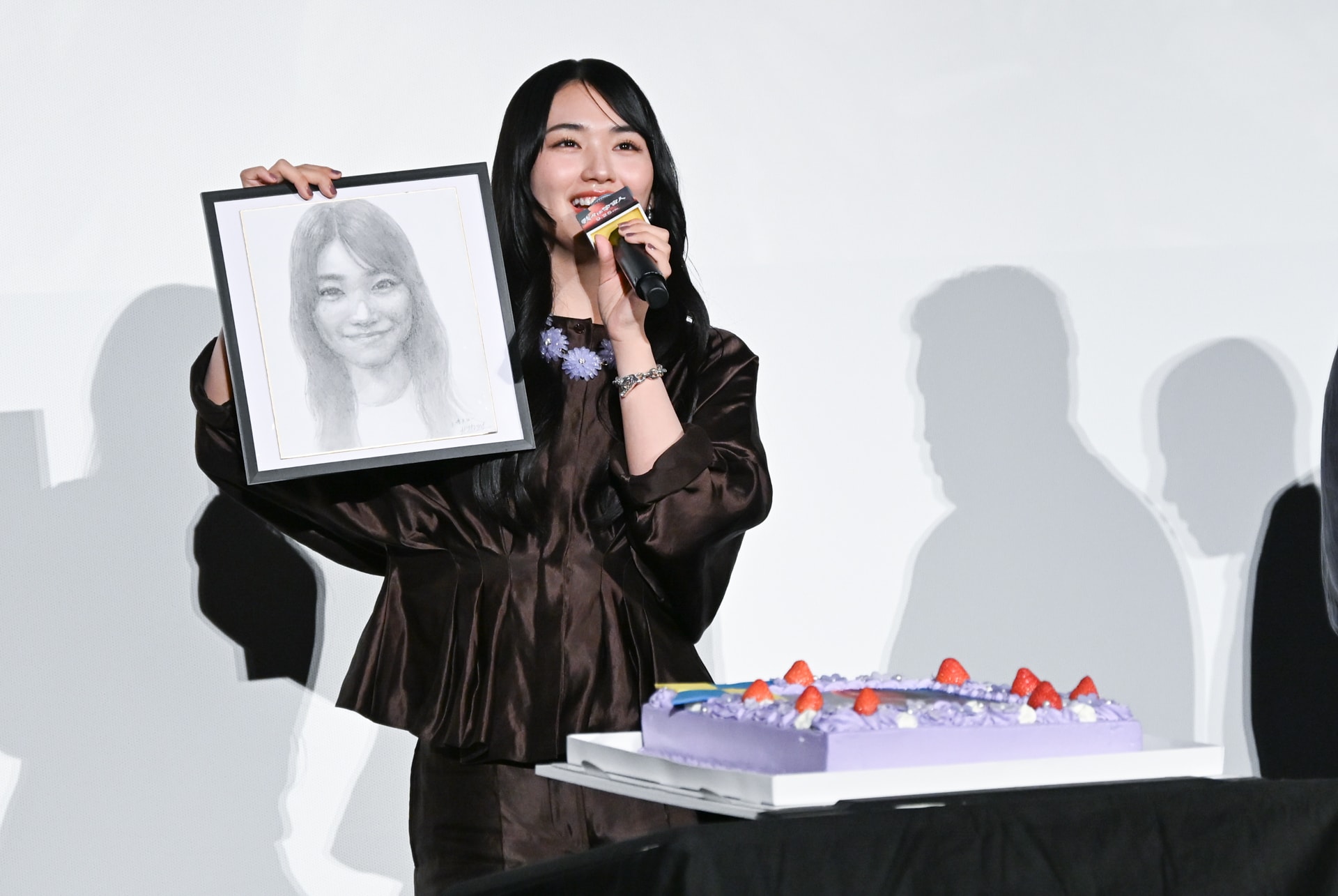 櫻坂46山﨑天の21歳の抱負は「落ち着きを身につけたい」、“人生の先輩