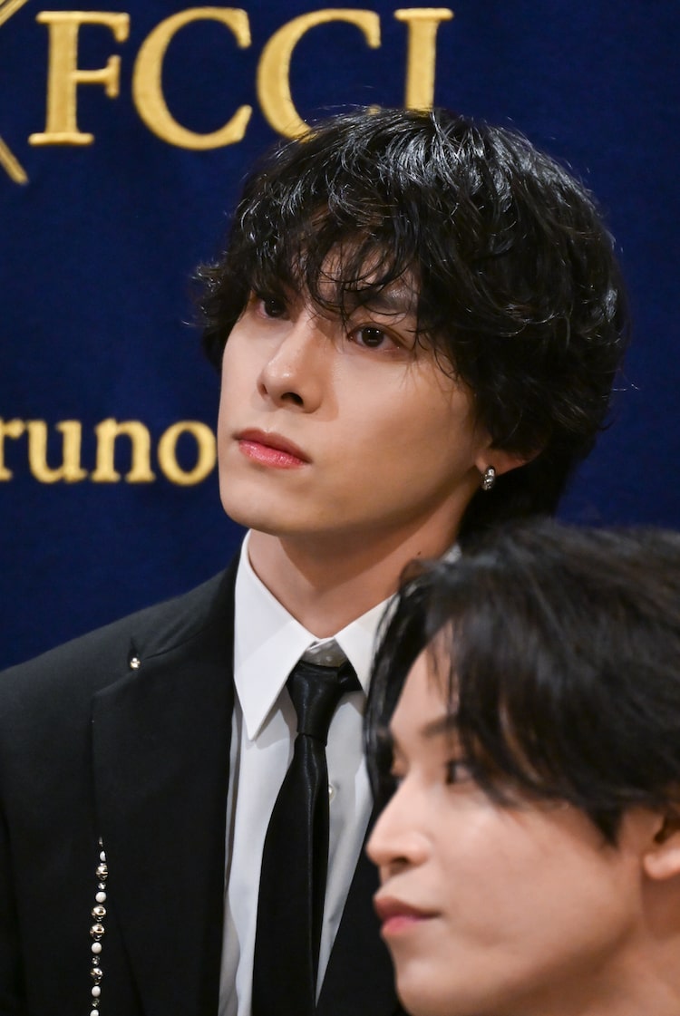 川西拓実