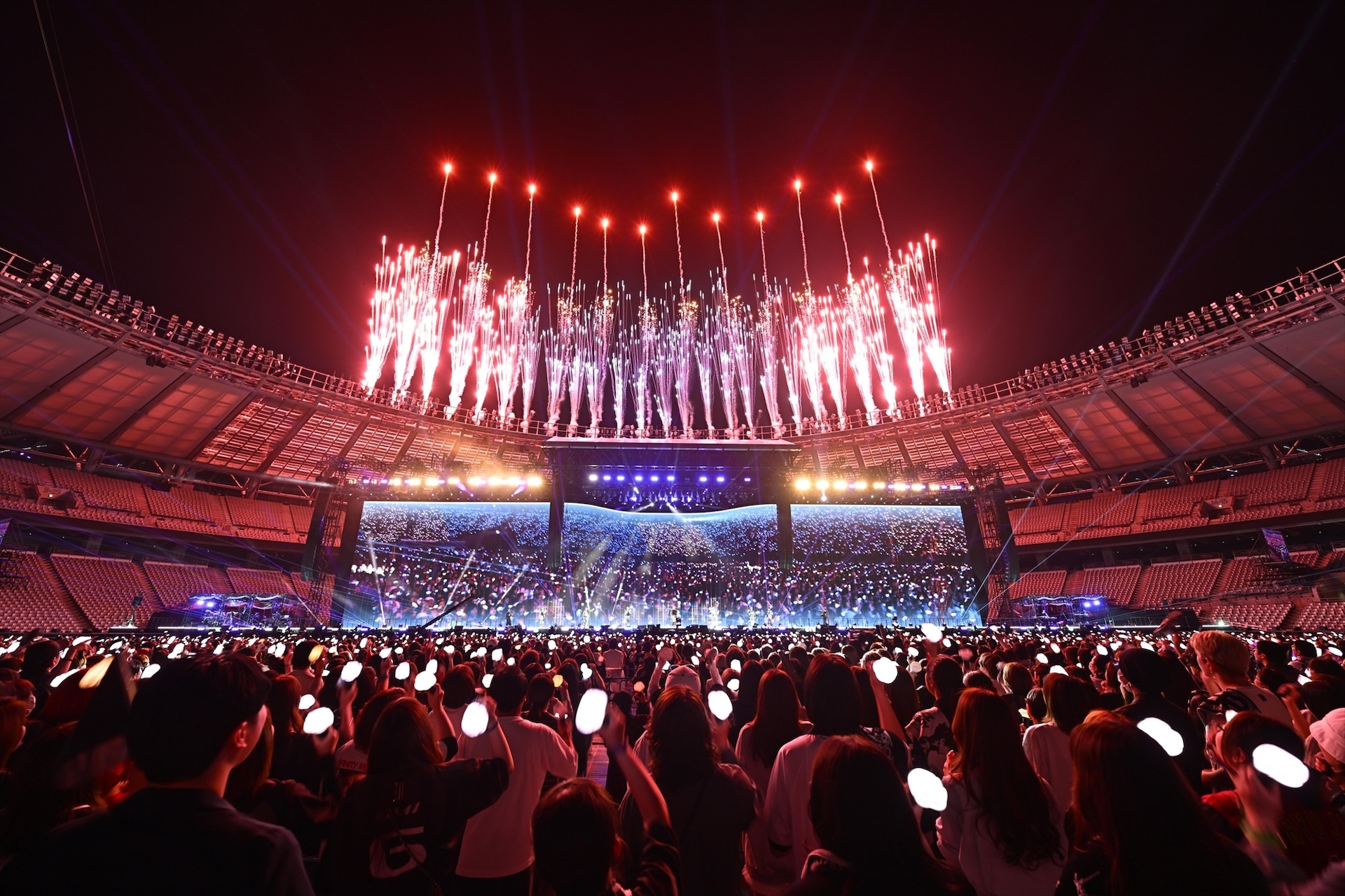 三代目 J SOUL BROTHERS 15TH ANNIVERSARY STADIUM LIVE 