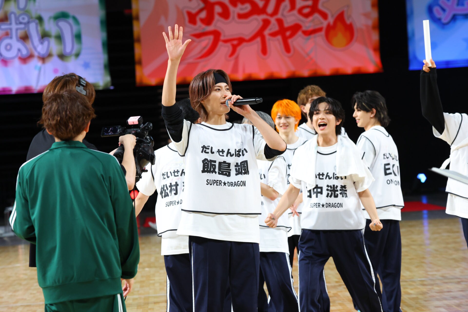SUPER★DRAGON NAME Tシャツ ver.3　飯島颯 飯島颯（SUPER☆DRAGON） [画像ギャラリー 21/21] - 音楽ナタリー