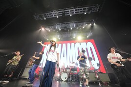 LÄ-PPISCH東名阪ツアーでまさかの告知、日本武道館には「ここにいる人が4人連れてくればいい」