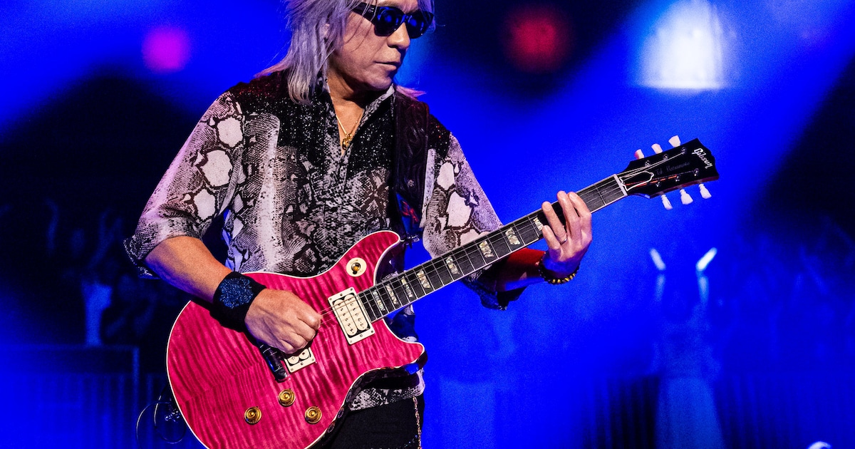 B'z松本孝弘モデルの最新シグネチャーギターはピンク、Gibson Customから発売