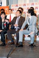 最年少漫才協会理事を務めるナイツ塙は、U字工事を漫才協会に誘っているエピソードを披露。U字工事福田が漫才協会加入が既定路線として話されていることに不安を見せる一幕も。