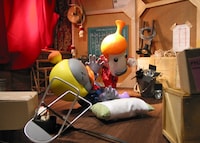 人形とは思えないドタバタアクションが繰り広げられるのも「ドント＆ノット」の魅力のひとつ。