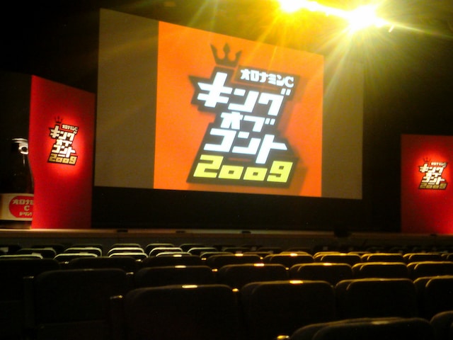 決戦前の大阪IMPホール。準決勝開幕前から緊張した雰囲気がその場を包んでいた。