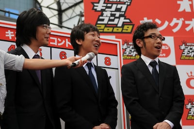 代表作ともいえる勝負ネタで大きな笑いを集めた東京03。