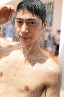 ファン待望!? 金田のセクシーショット。 (c)ワニブックス