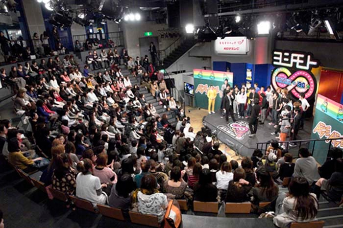 書類審査に受かれば、この舞台にたつことができる。