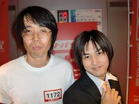 「ひじきブルー」。ひじきはNSC東京8期生、こうもとは実は、NSC大阪26期生。