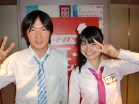 「ピンクブリーフ」。卒業後野口くん（左）は芸人の道を進み、熊川さん（右）は幼稚園の先生の資格をとる予定とか。