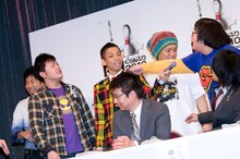 エハラに食ってかかるガリガリガリクソン。