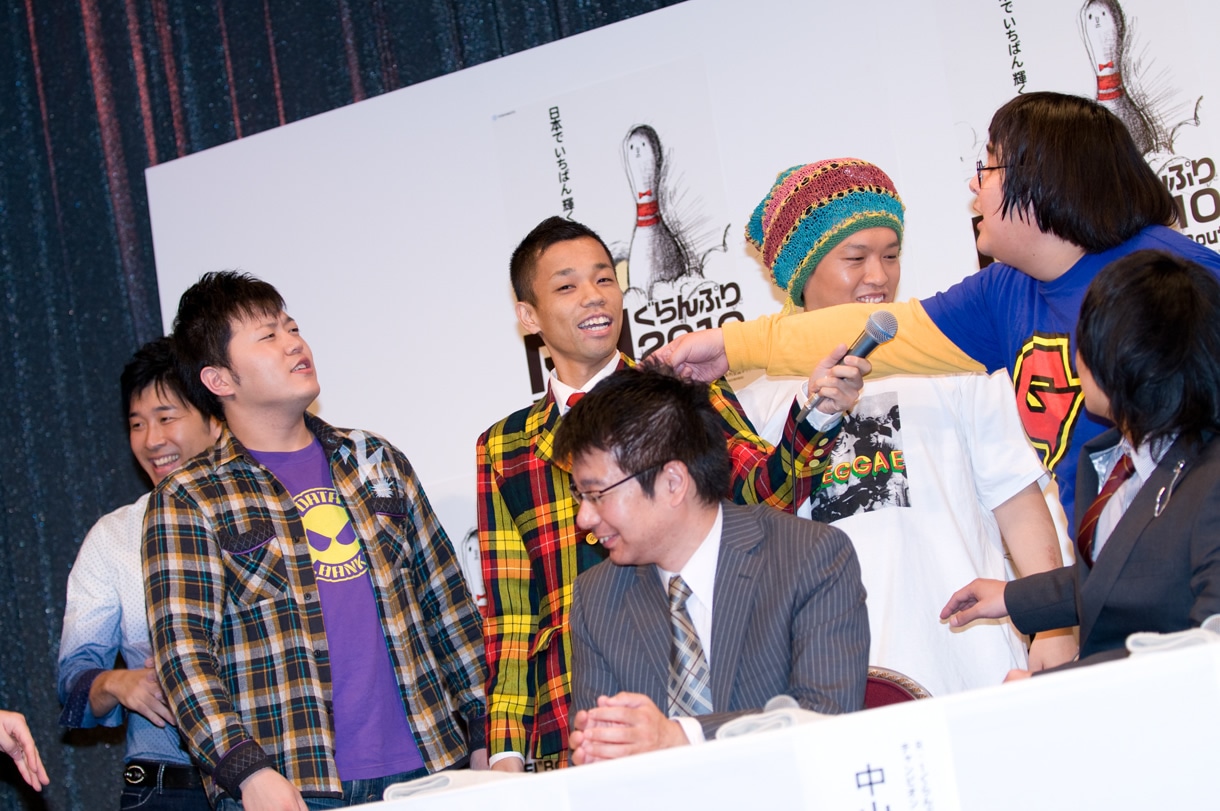 エハラに食ってかかるガリガリガリクソン。