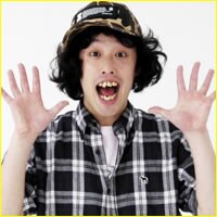 やついは、「COUNTDOWN JAPAN 09/10」にDJとして出演する。