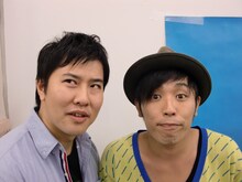 先月DVD「アームストロング LIVE 2009」を発売。12月26日には大阪と名古屋にてDVDの発売記念イベントが行われる。詳しくはよしもとアール・アンド・シーのオフィシャルサイトにて。