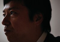 「人の弱い部分ばっかりをつついて、他人の気持ちを踏みにじるようなやつは、最後までうまくいったとしても……どこかで自分自身に返ってきますよね」（板尾）。