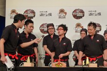 パンクブーブー黒瀬は南野陽子を作成。吉田から「アメリカのホームレスやないか」とツッコまれた。