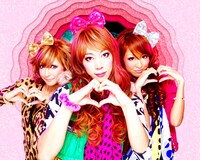 SATO-PU、MIKA-PU、YURI-PU。3人揃ってオンナラブリーだ。