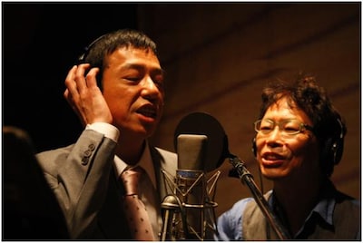 「板尾こうせつ」を結成した板尾創路と南こうせつ。