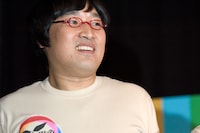 ライブ発足メンバーの南海キャンディーズ山里。