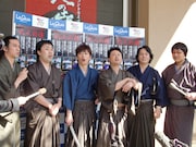 会見で今後の構想を語る河本。「NHKの19時枠を狙いたい」という無謀すぎる発言に、「日本一動かない枠ですよ！」と後藤のツッコミが。