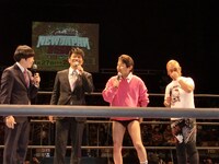 神奈月は「新日本プロレスのリングに上がれるなんてすごい」と感無量の様子。ユリオカは「若い女性は藤波さんも僕のことも知らないと思うんですが、今日はウケました」と、プロレスファンの温かさを感じたようだった。