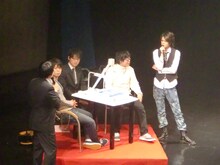 「言語遊戯王」ファンにはおなじみのライス対決。関町が上の句で世界最強の有名人を出すも、田所がそれを活かした下の句をで切り返し勝利を収めた。