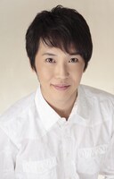 俳優を代表して作詞に挑戦した金子貴俊。