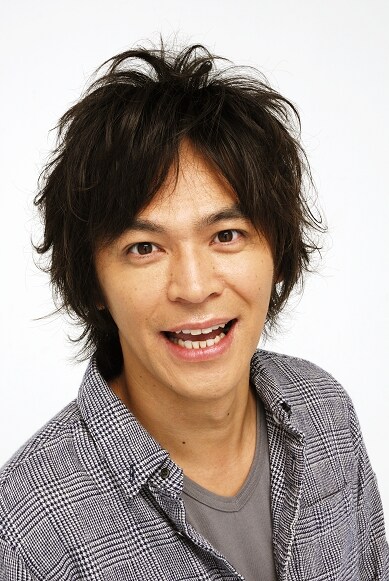 初めて作詞に挑戦するますだおかだ岡田。