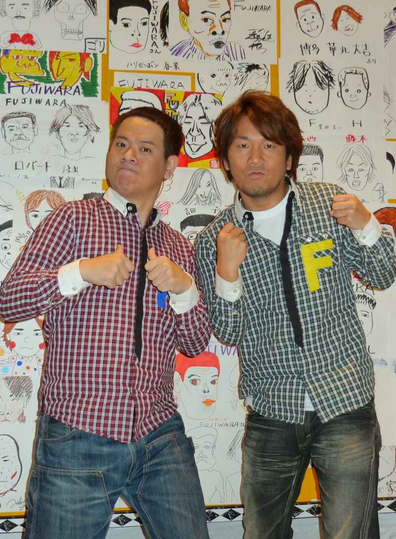 イベントと特番放送に向けて意気込む原西（左）と藤本（右）。