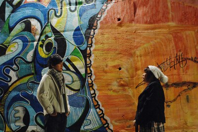 ｢クロサワ映画｣の一場面。(c)2010｢クロサワ映画｣製作委員会