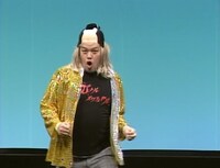 DVD「バトルオワライヤル～バッファロー吾郎芸歴20周年記念版～」の一場面。