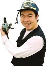 現在DVD「くじらスター☆伝説」が発売中のくじら。「細かすぎて伝わらないモノマネ選手権」ファンには笑いが止まらないネタが満載だ。