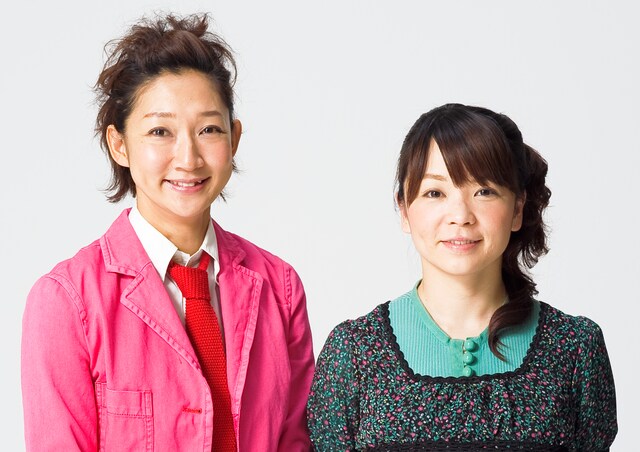 北陽・虻川（左）。右は相方の伊藤。